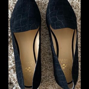 Women’s black velvet crocodile print shoes